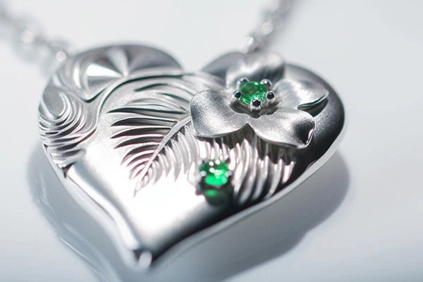 S925 (Sterling Silver)