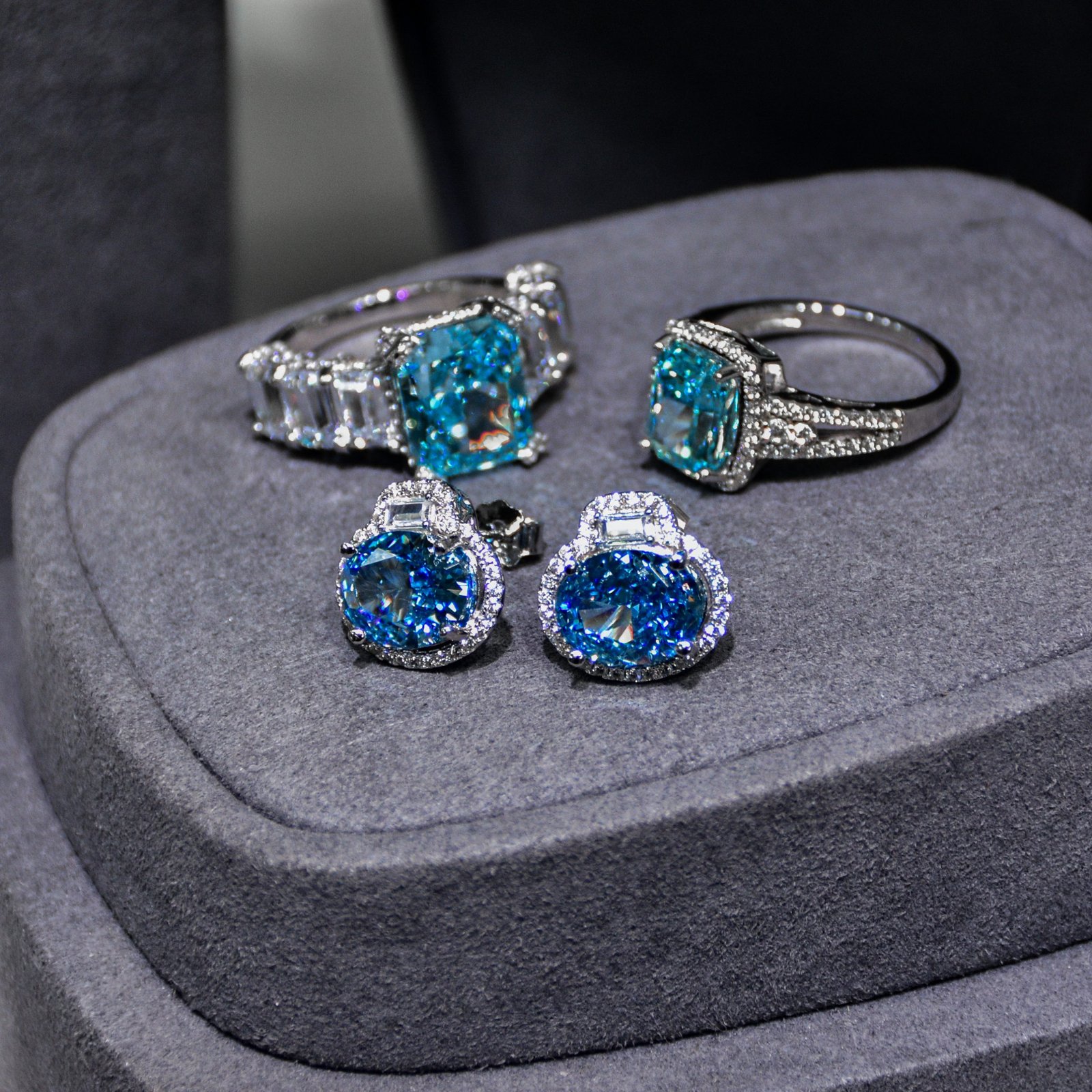 The Calming Blues Sapphire and Aquamarine