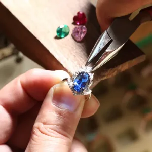 gemstone setting custom stone jewelry
