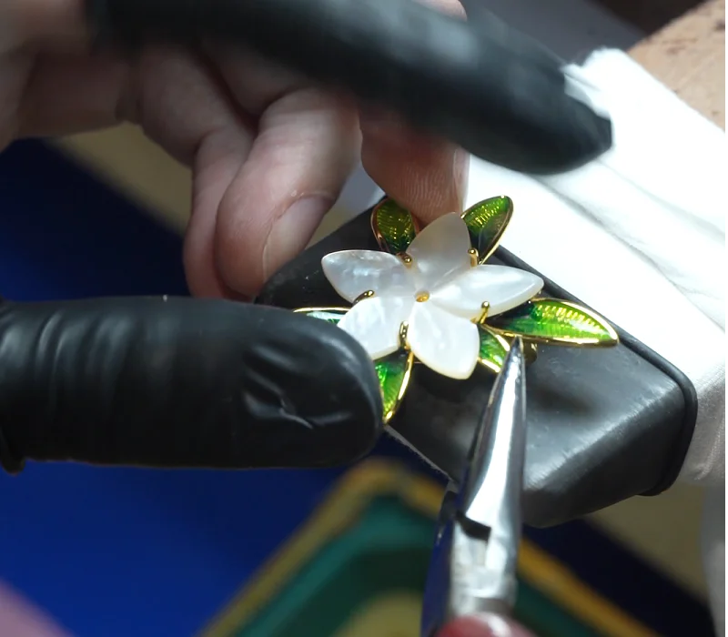 custom enamel jewelry