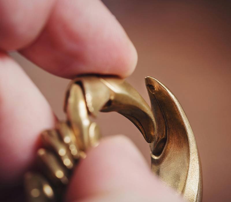 custom gold jewelry