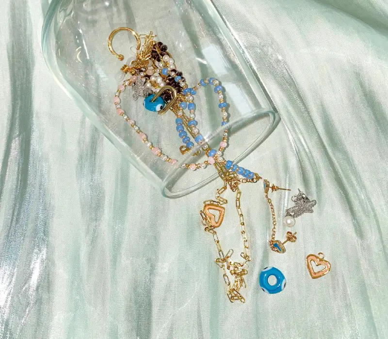 colorful jewelry manufacturer